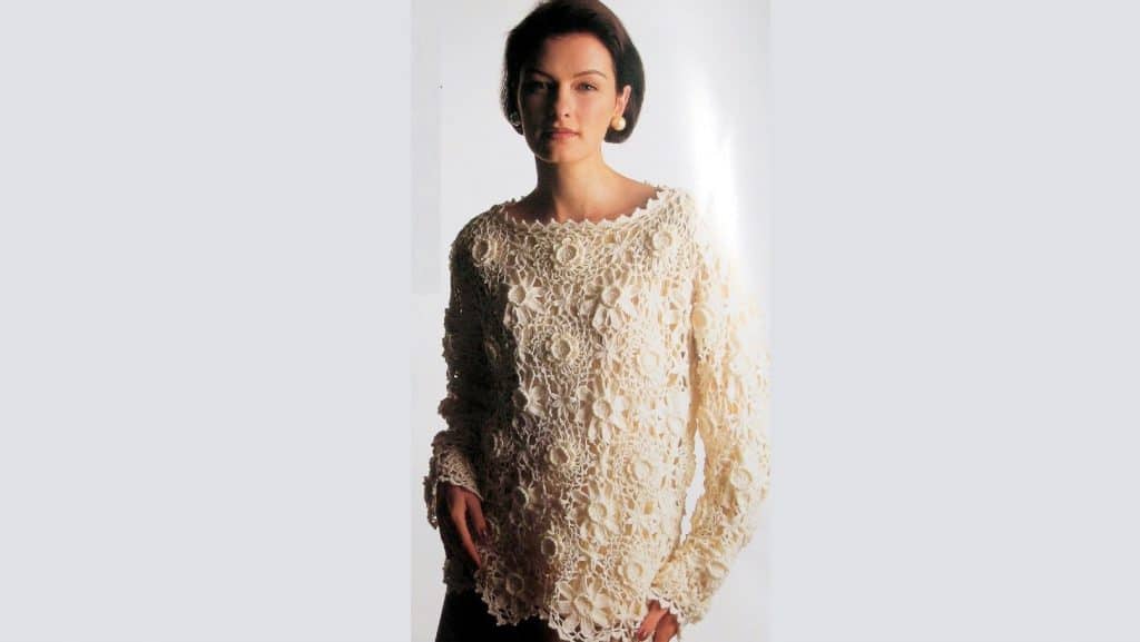 Ажурный пуловер мотивами