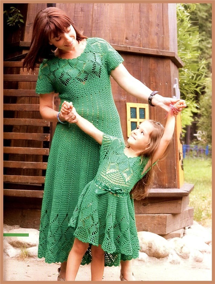 вязаное платье