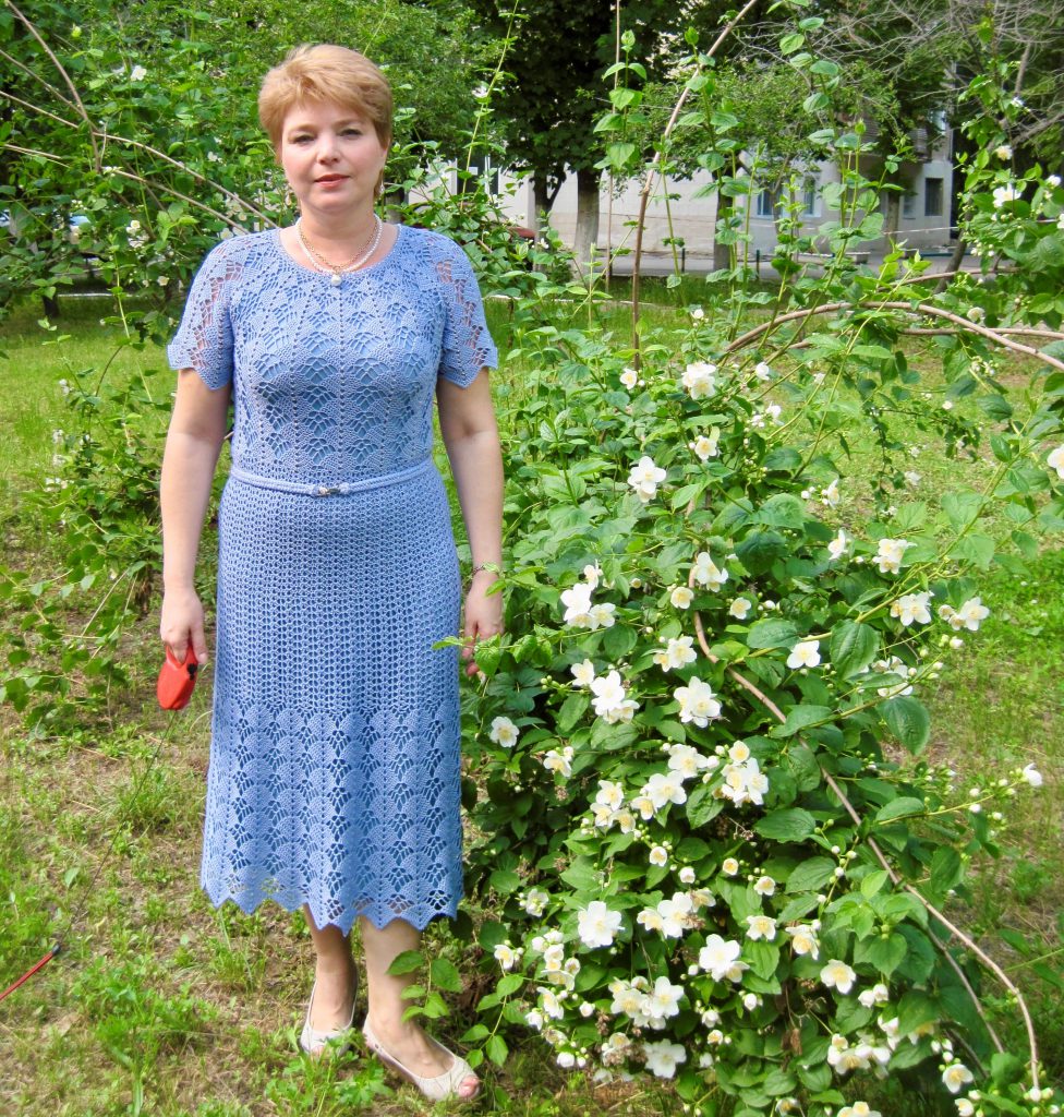 вязаное платье