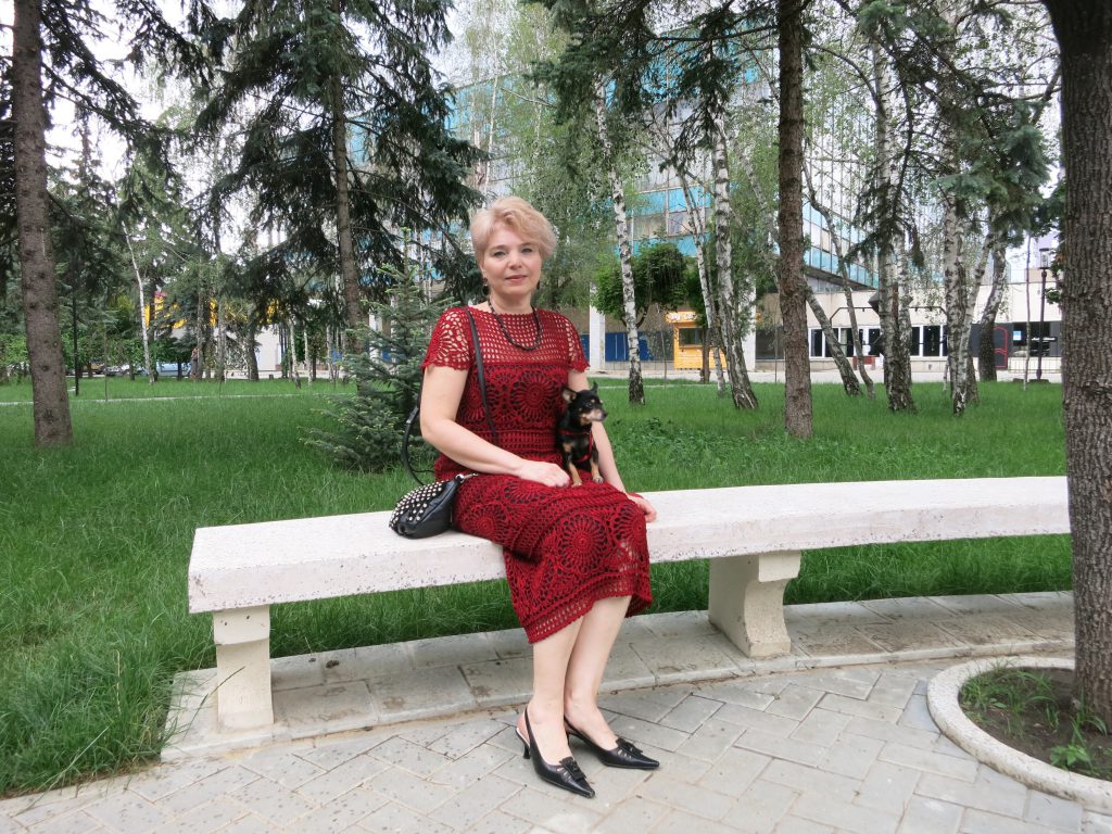 вязаное платье крючком