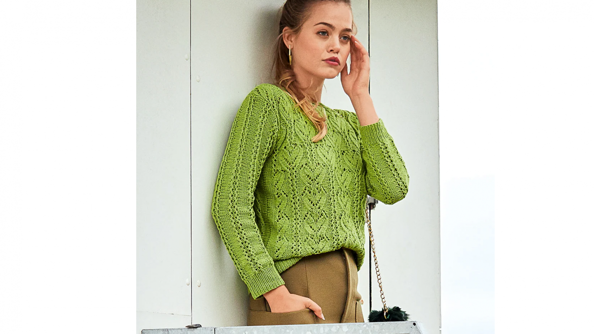 Зеленый ажурный пуловер