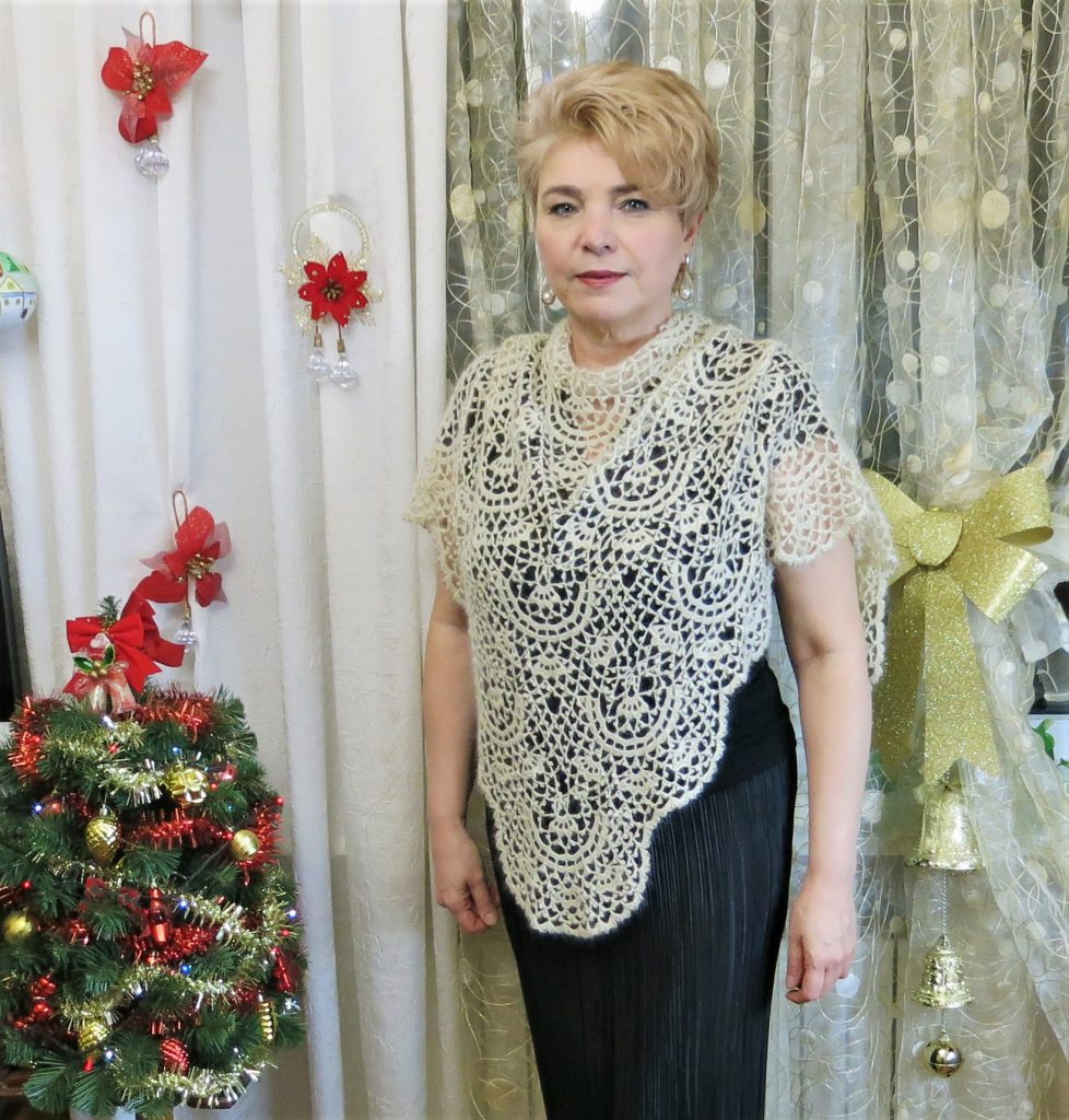 вязаная шаль крючком