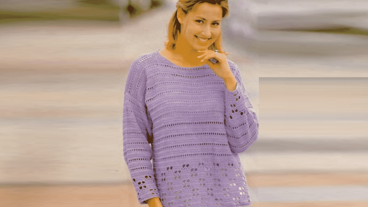 Сиреневый пуловер