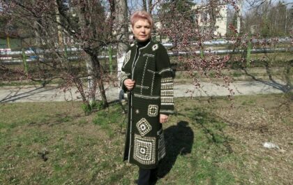 вязаное пальто