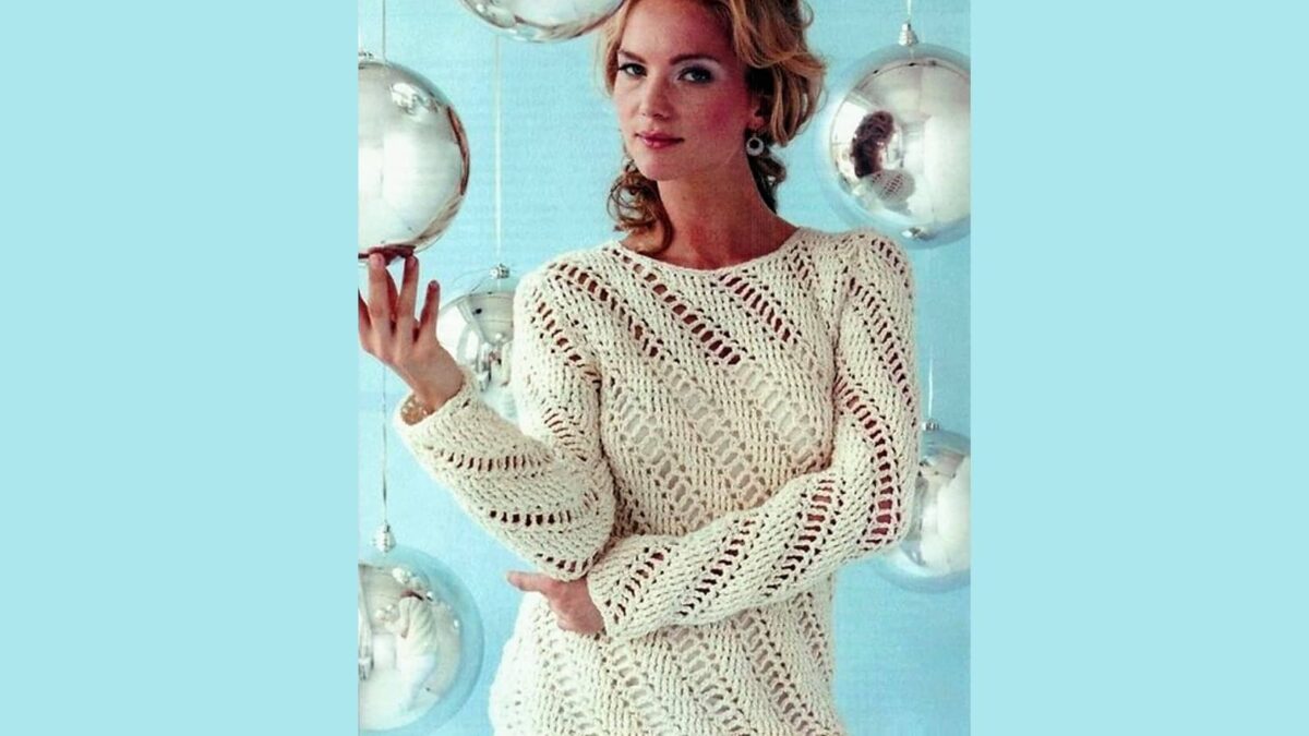 Элегантный пуловер крючком “Снежная королева”
