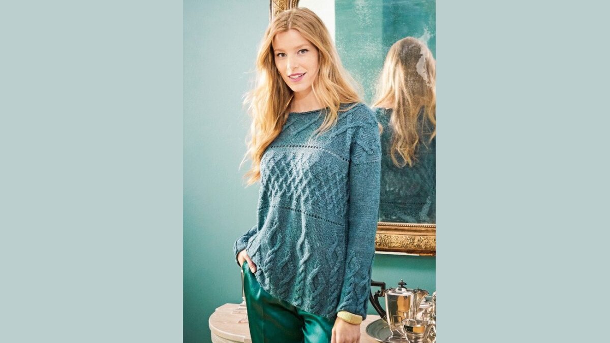 Свободный пуловер с сочетанием узоров