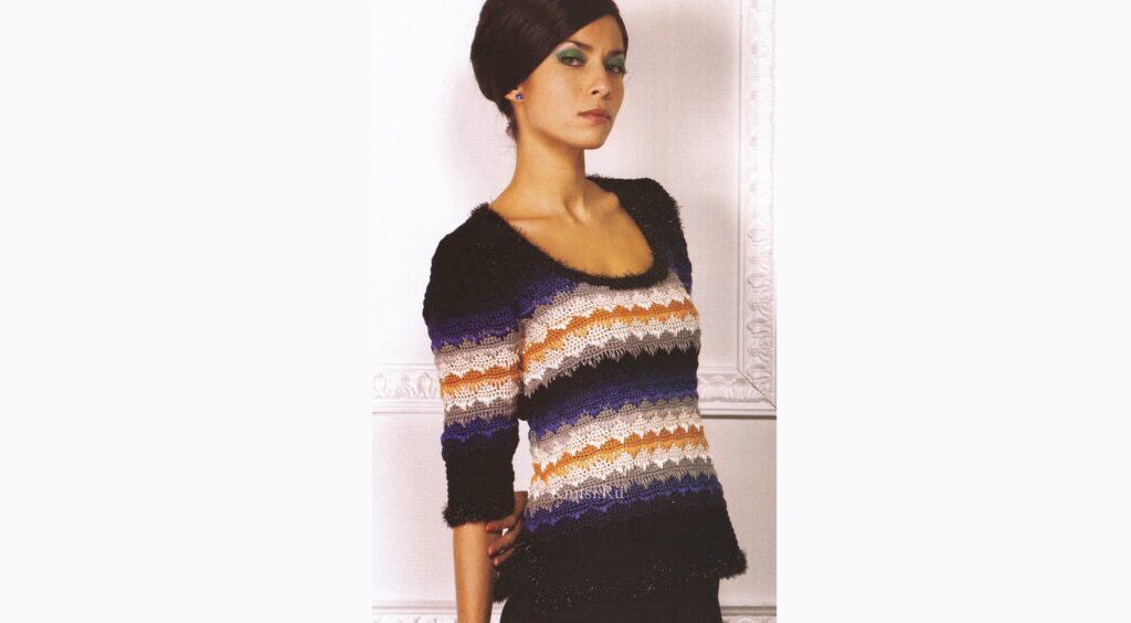 Pullover with diamond pattern