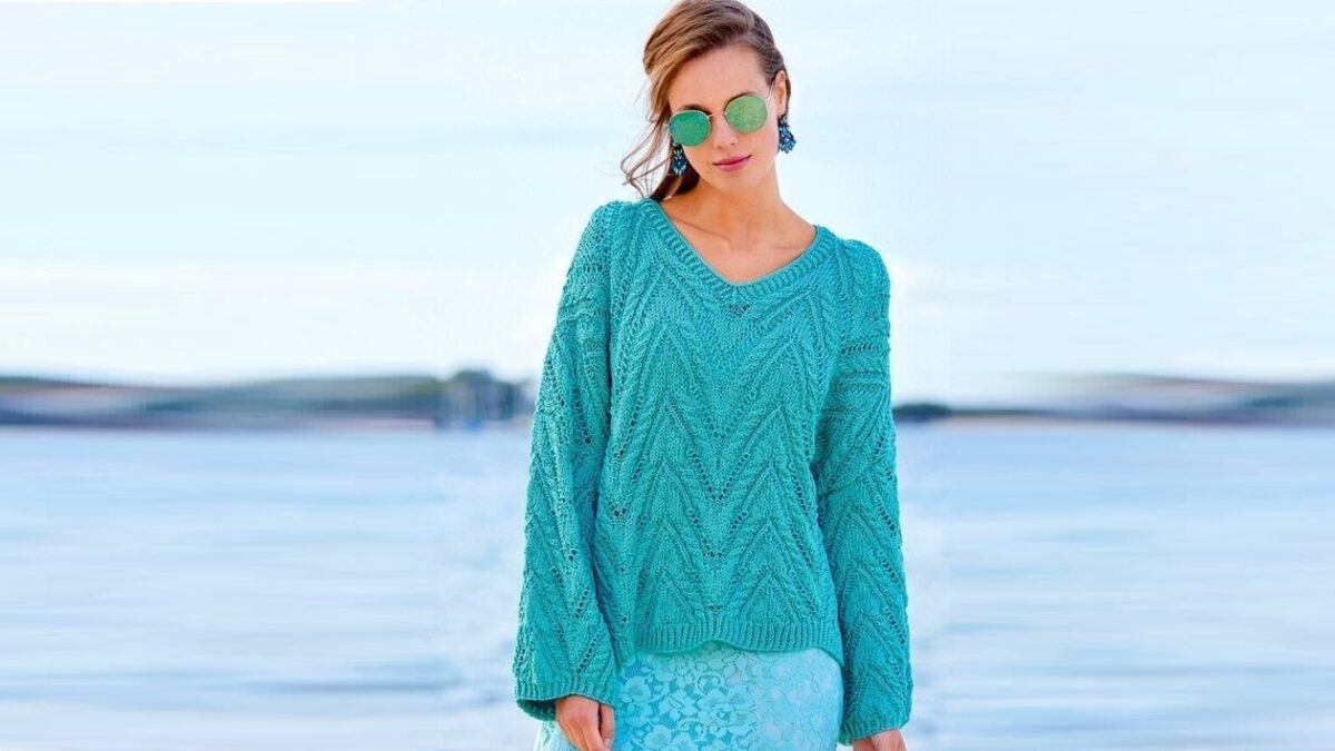 Openwork oversized pullover knitted