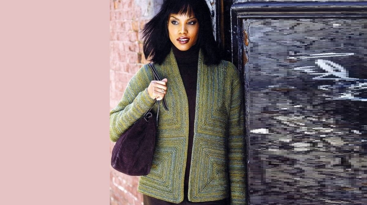 Уютные и оригинальные — вязаные свитера в модном женском гардеробе