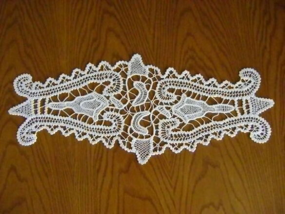 Romanian lace
