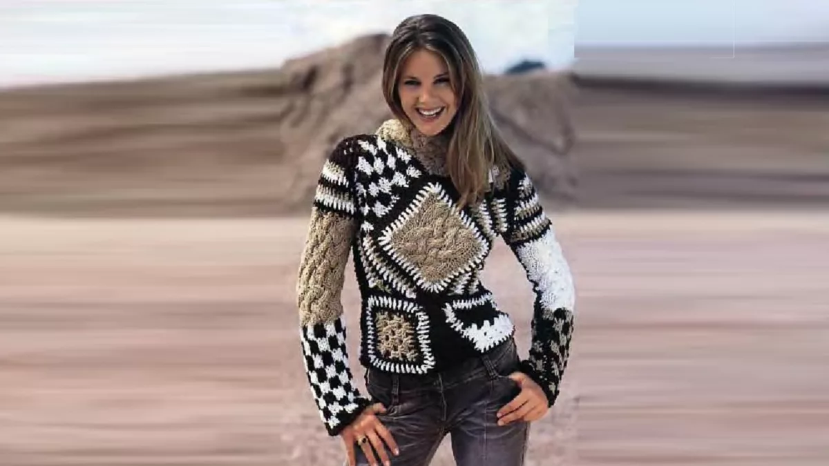 Beautiful pullover in patchwork style