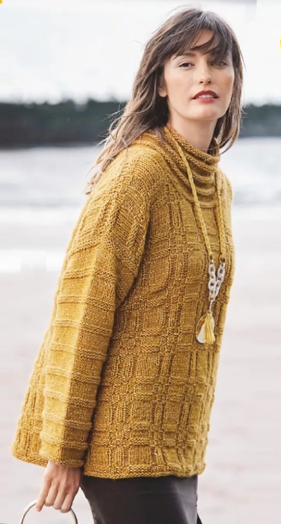 Пуловер с рельефным воротником