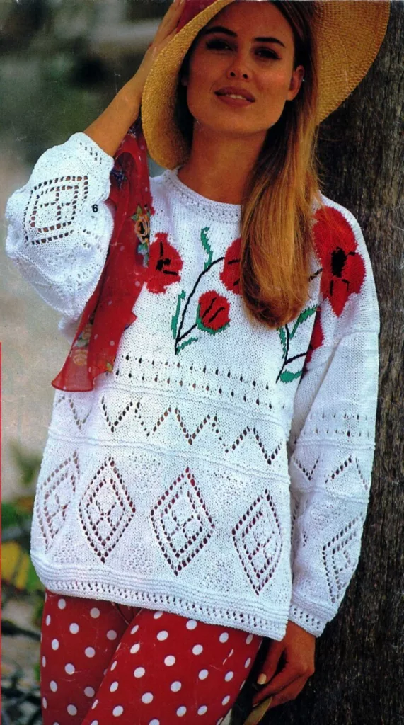 Ажурный пуловер с маками