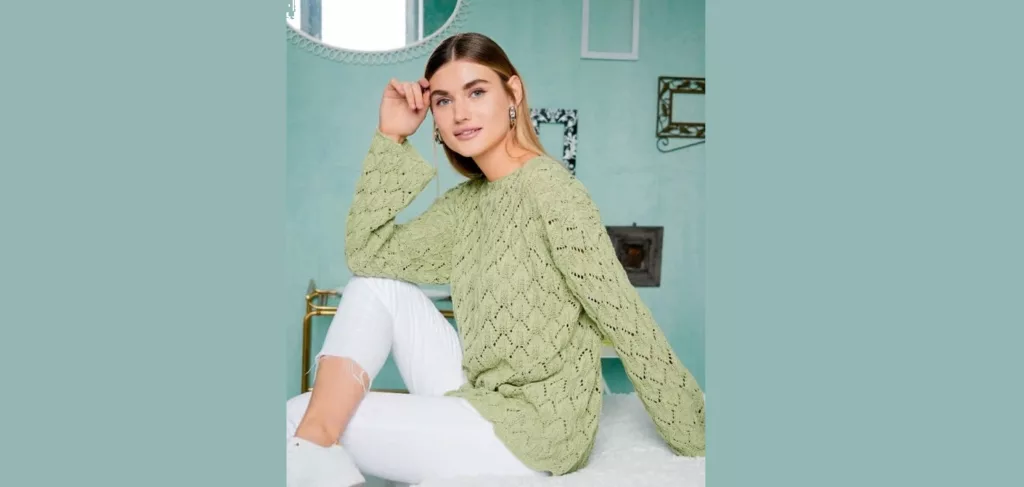 Светло-зеленый ажурный пуловер 