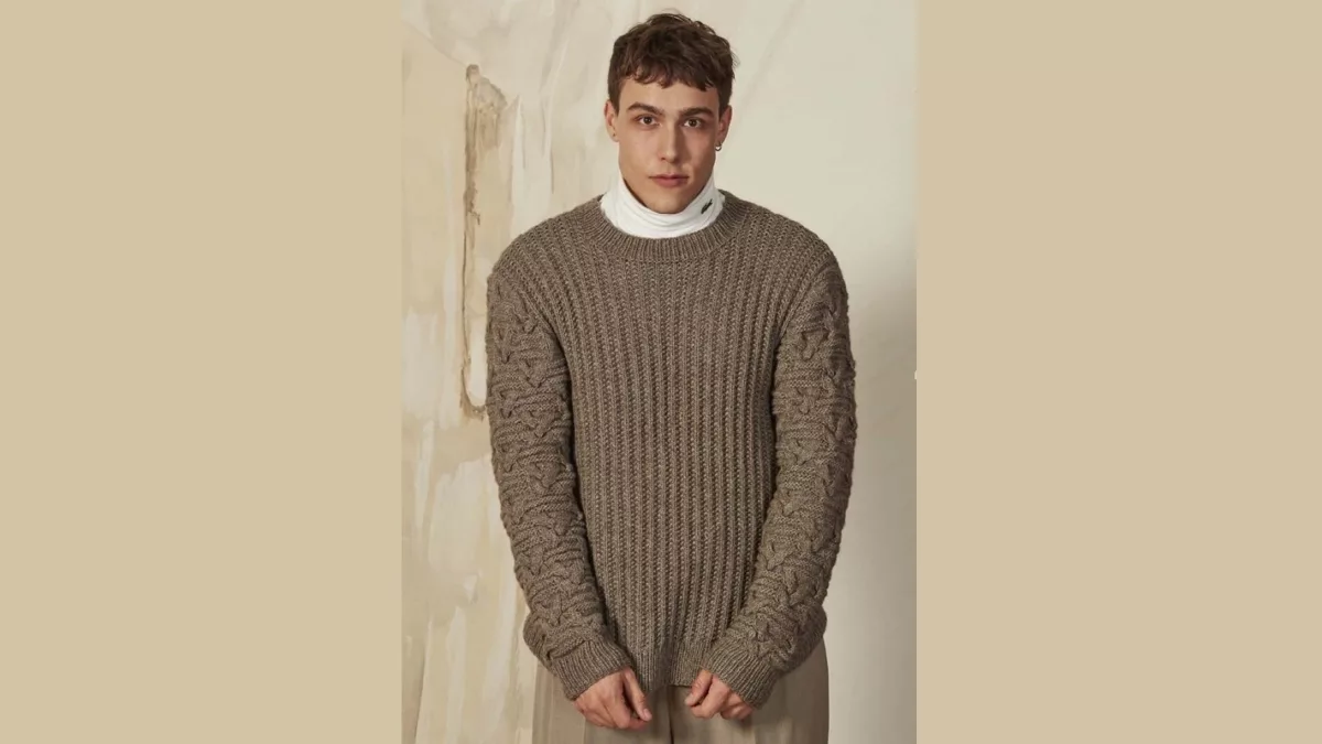 Мужской пуловер с миксом узоров