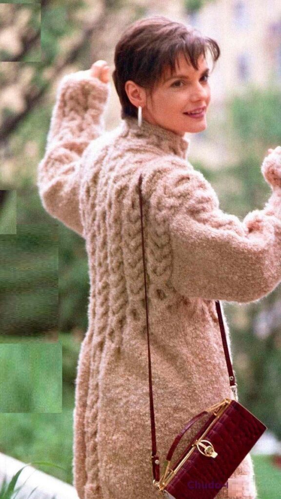 knitted pullover