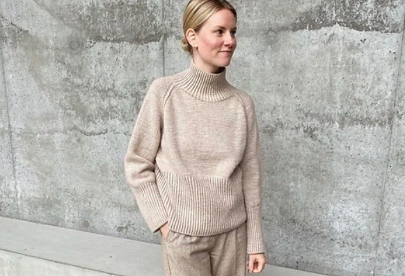 knitted pullover