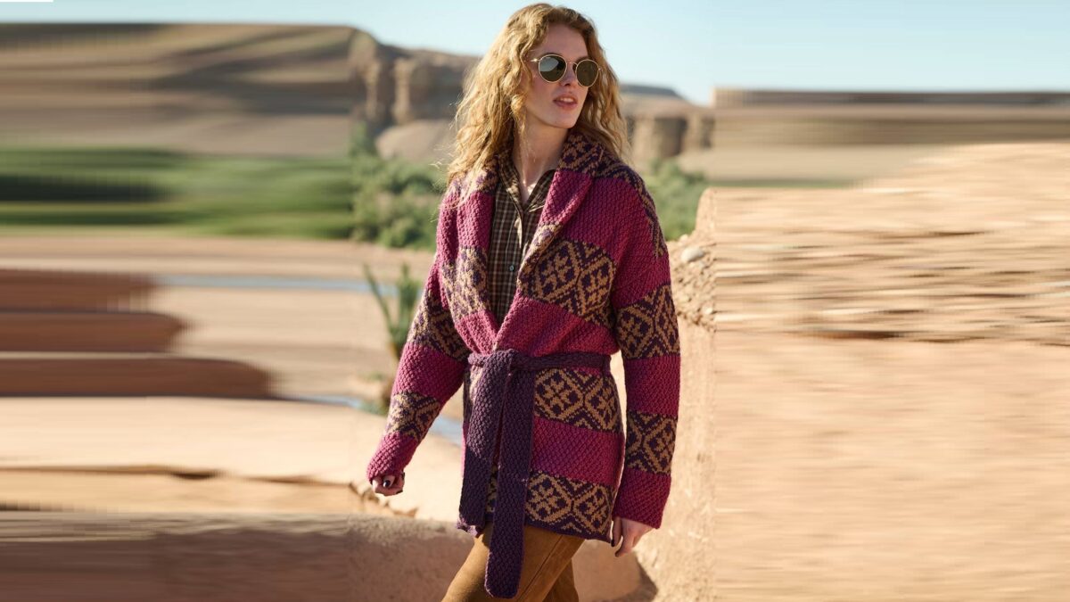 Вязаный жакет с жаккардовым узором