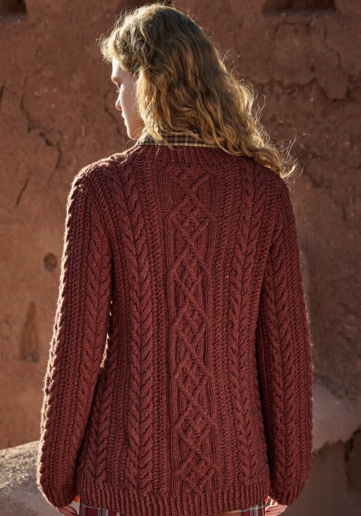 вязаный пуловер