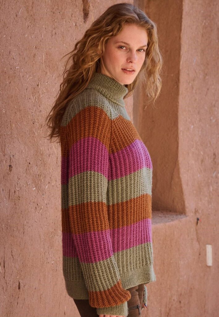 вязаный пуловер