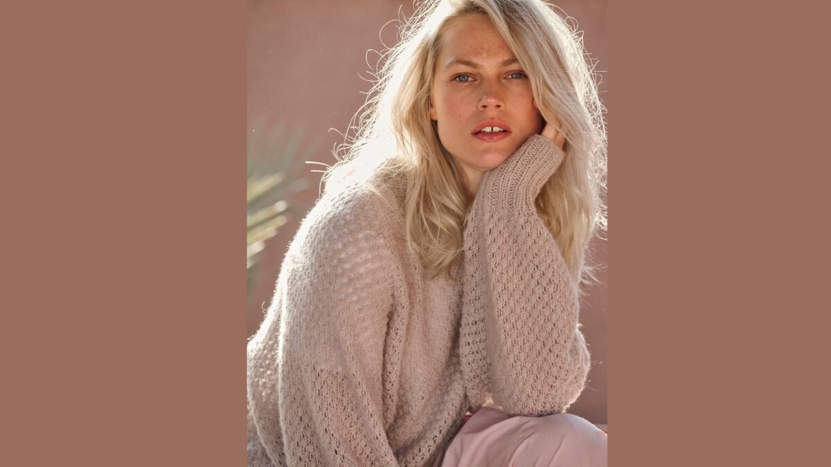 Пуловер с ажурным узором «Спящая красавица»