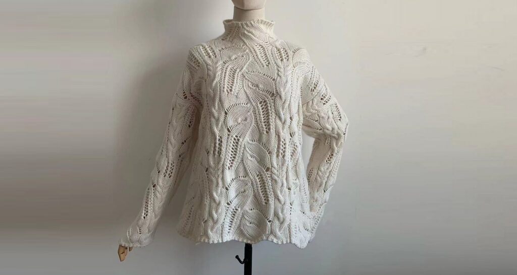 Пуловер Flourish 