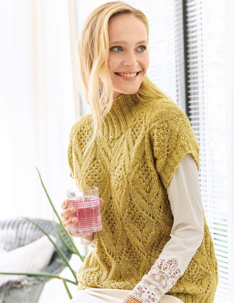 вязаный жилет