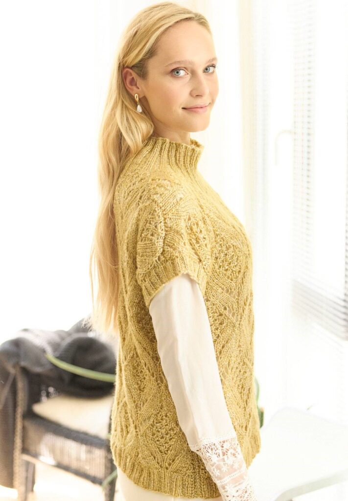 вязаный жилет