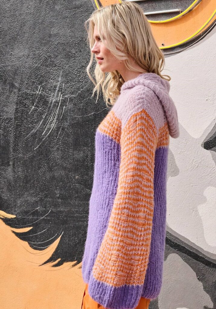 вязаный пуловер