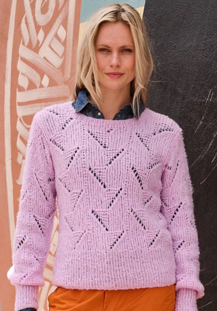 вязаный пуловер