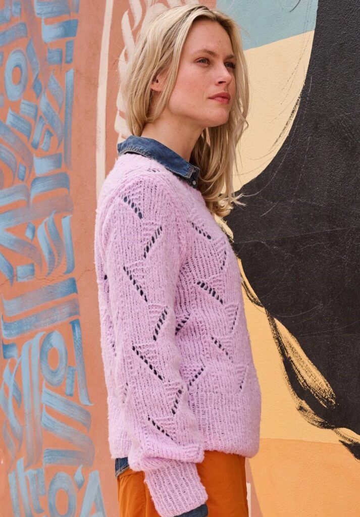 вязаный пуловер