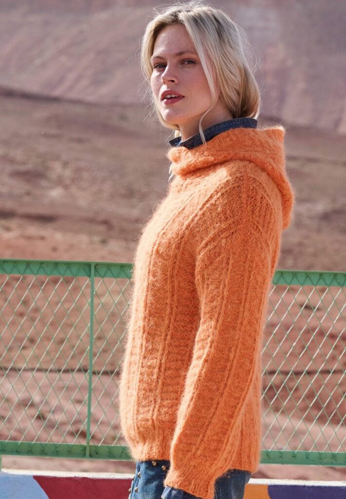 вязаный пуловер