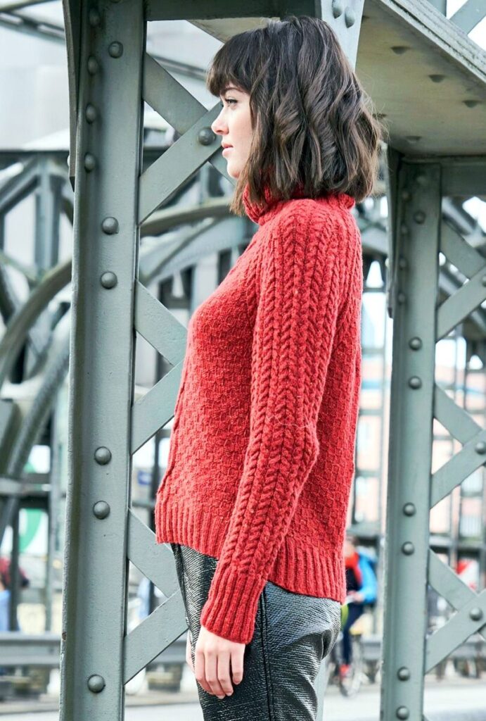 вязаный пуловер