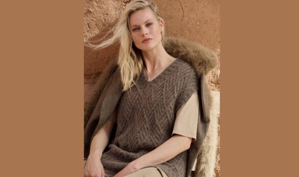 вязаный жилет