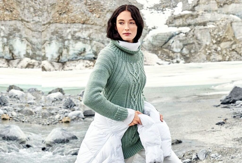 Пуловер с центральной полосой из «кос»