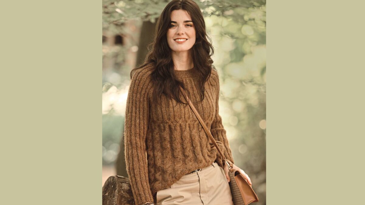 Пуловер реглан с узором из «кос» и резинки