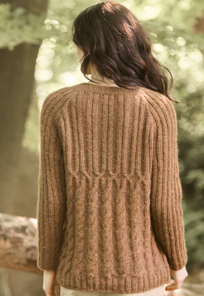 вязаный пуловер