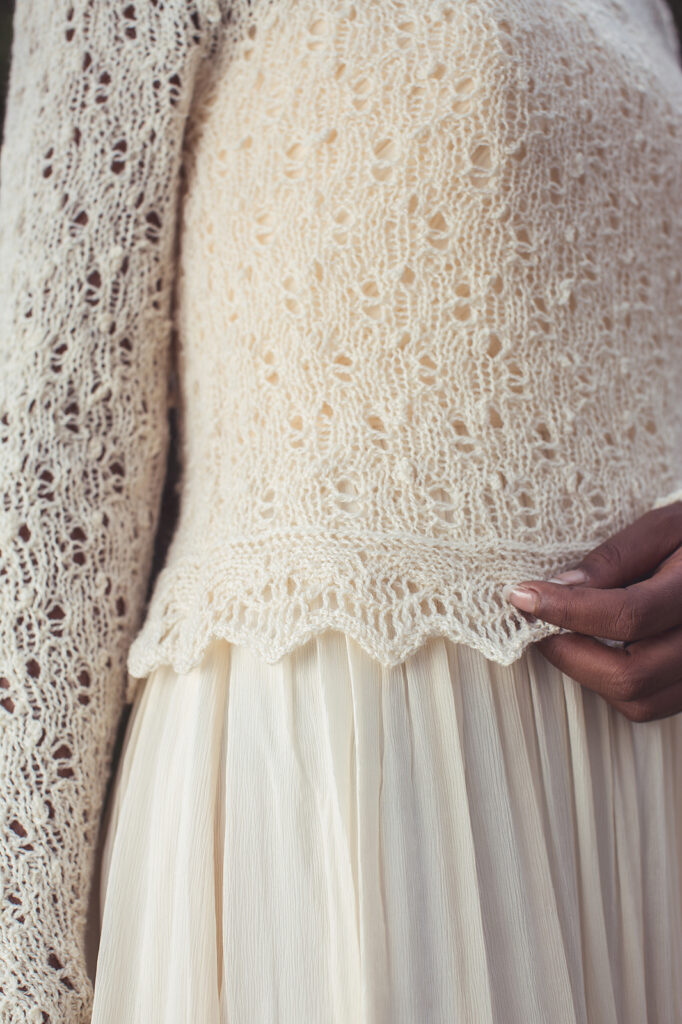 вязаный пуловер