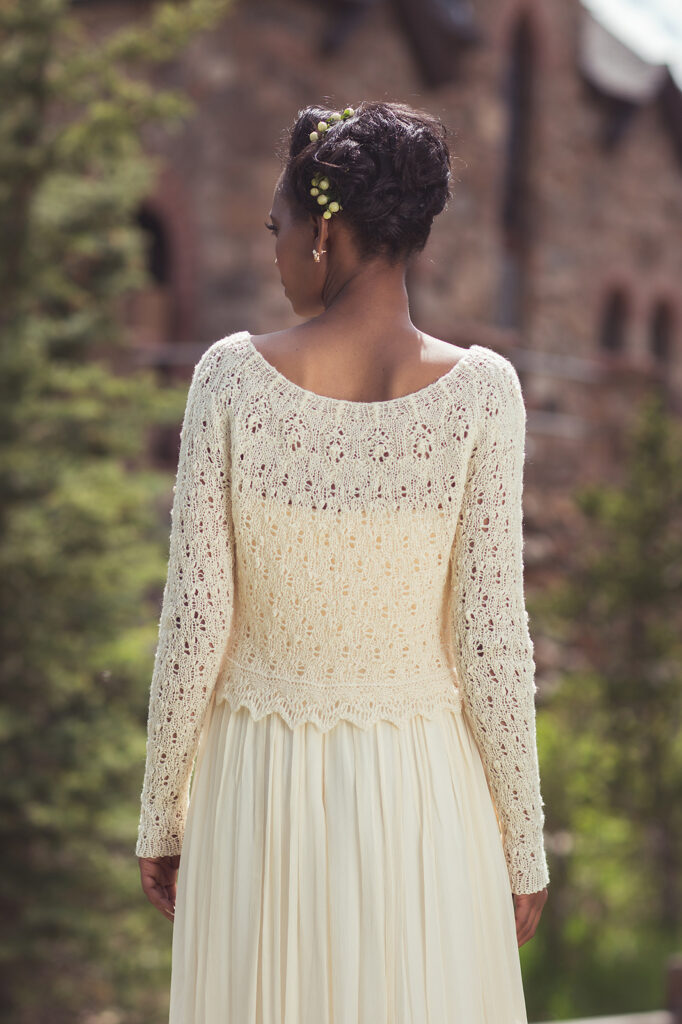 вязаный пуловер