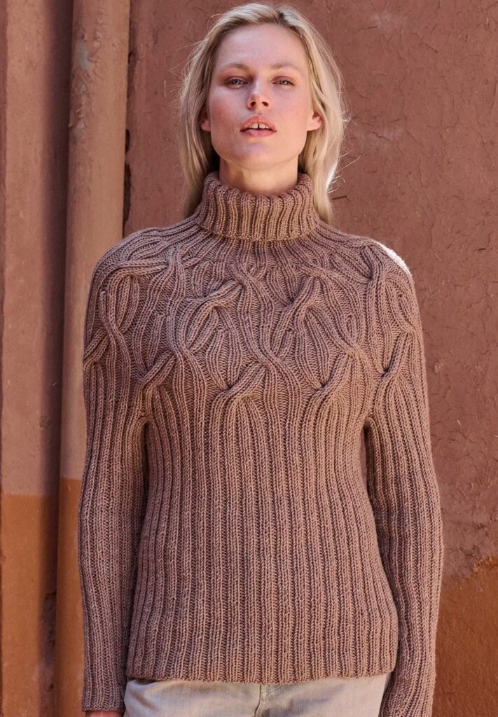 вязаный пуловер