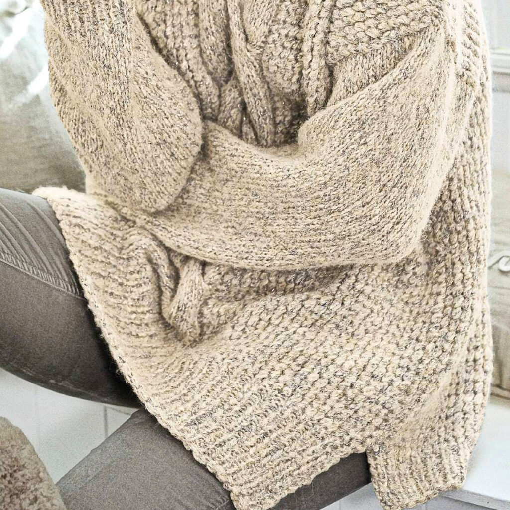 вязаный пуловер