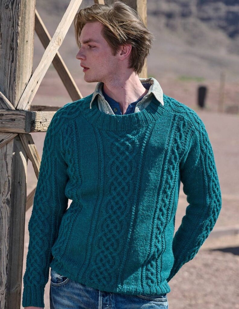 вязаный пуловер