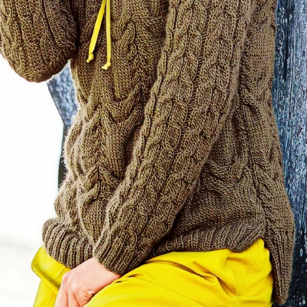 вязаный пуловер
