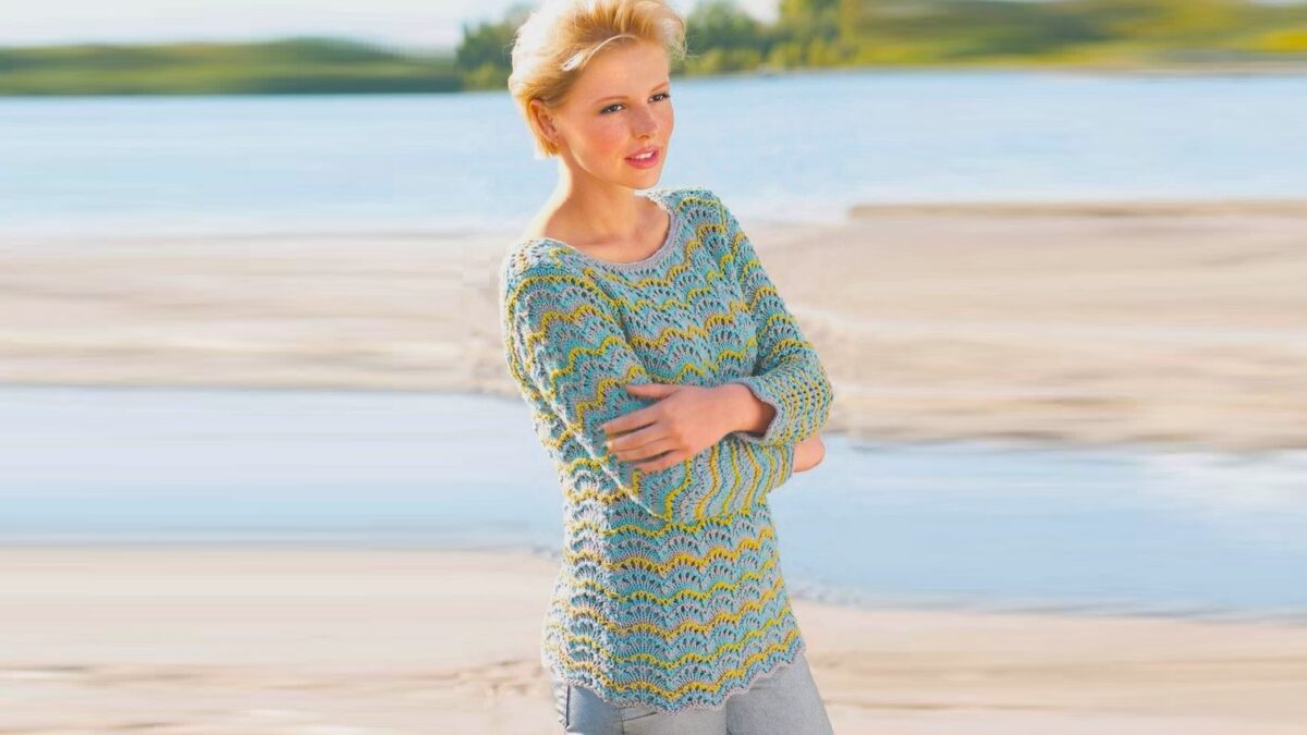 Цветной джемпер с волнистым узором