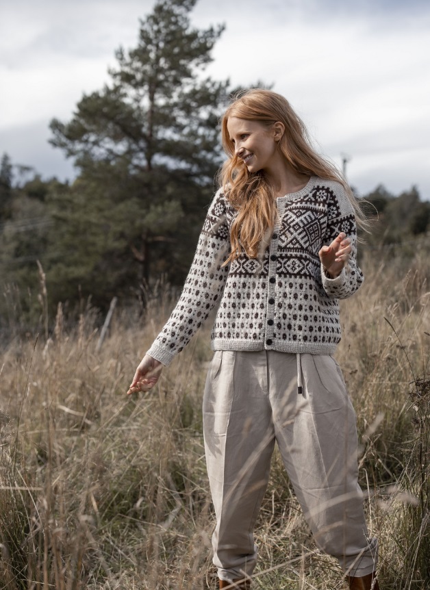 вязаный кардиган