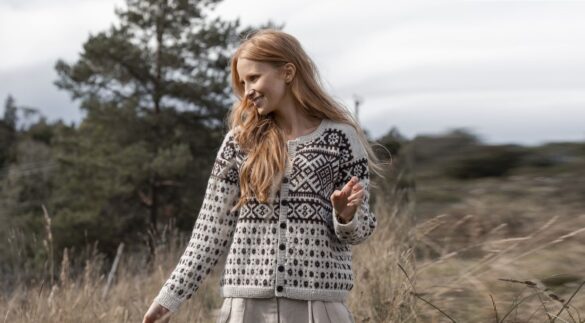 вязаный кардиган