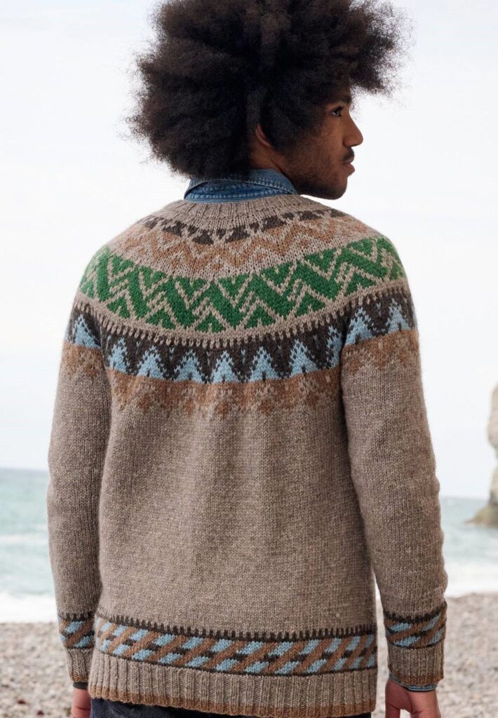 вязаный кардиган