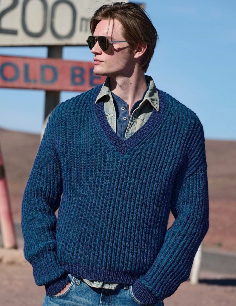 вязаный пуловер