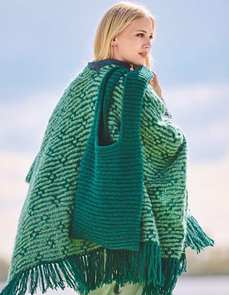 вязаное пончо