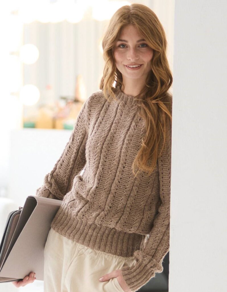 вязаный пуловер